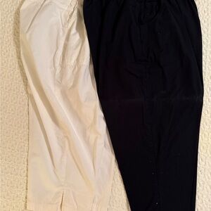 Westbound Black & White Capris - Pair of Women's Elastic Waist Pants